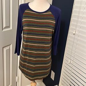 GUC LuLaRoe Randy Top